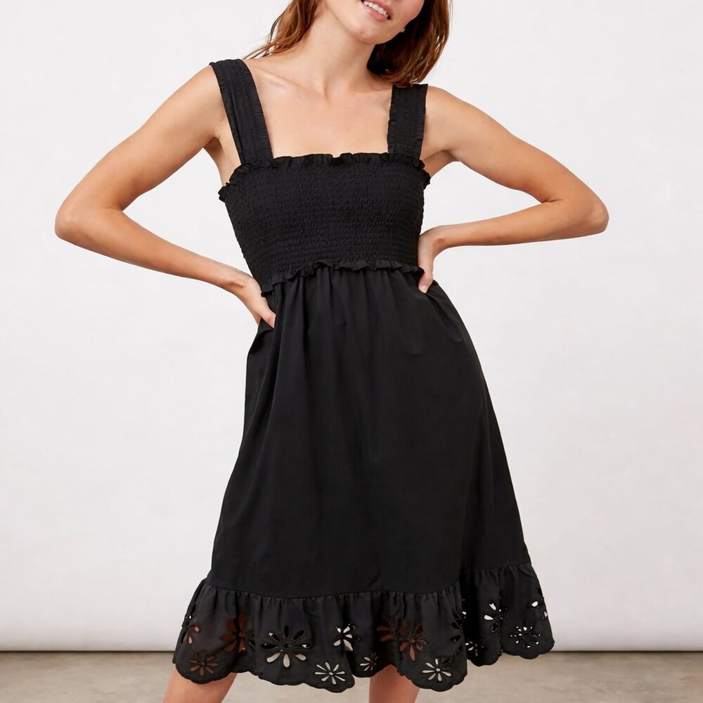 Rails Rumi Black Eyelet Dress Size Large Smocked Bodice Midi Sundress Cotton
